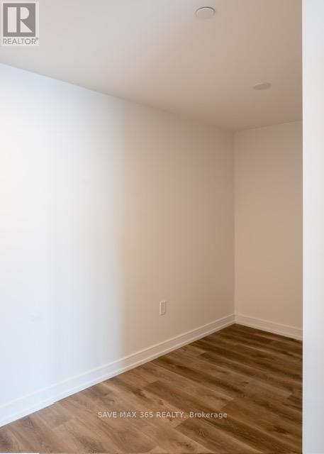 1109 - 1 Jarvis Street, Hamilton, Ontario  L8R 3J2 - Photo 3 - X13783916