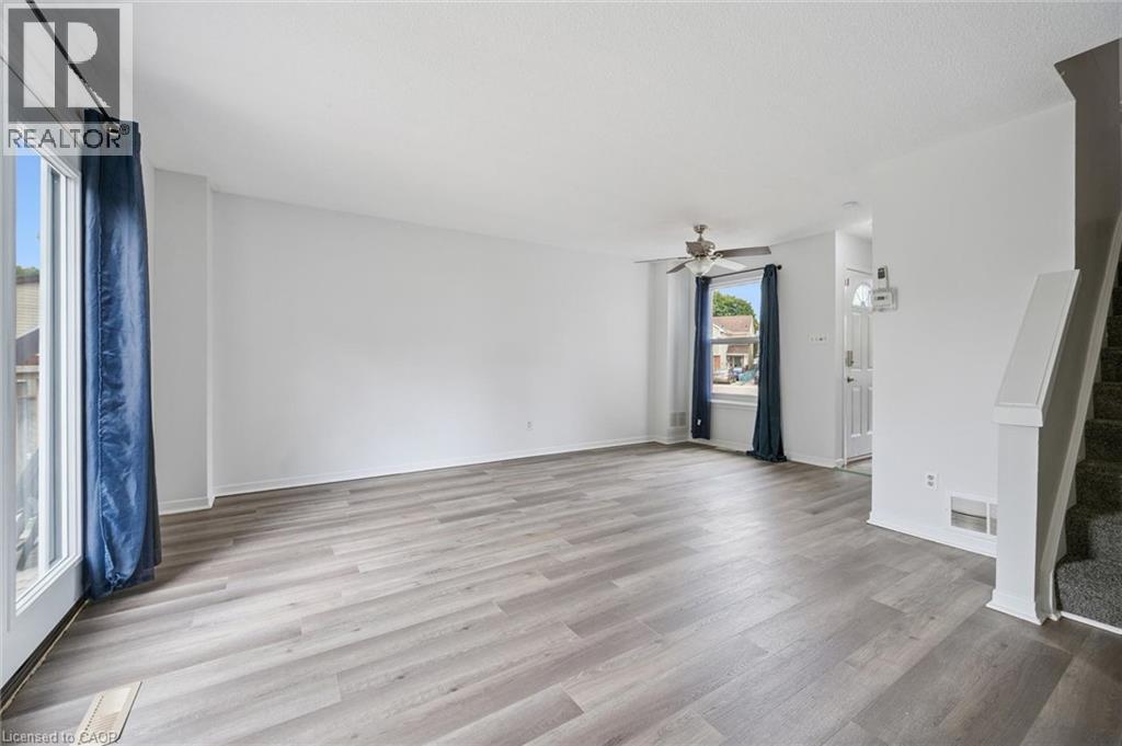 66 Banbury Road, Brantford, Ontario  N3P 1C3 - Photo 6 - 40860186