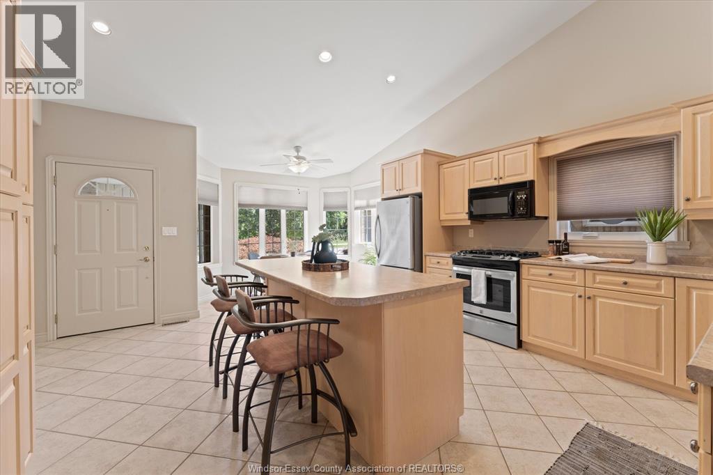 1941 Blue Heron Drive, Windsor, Ontario  N8P 1P6 - Photo 14 - 26022590