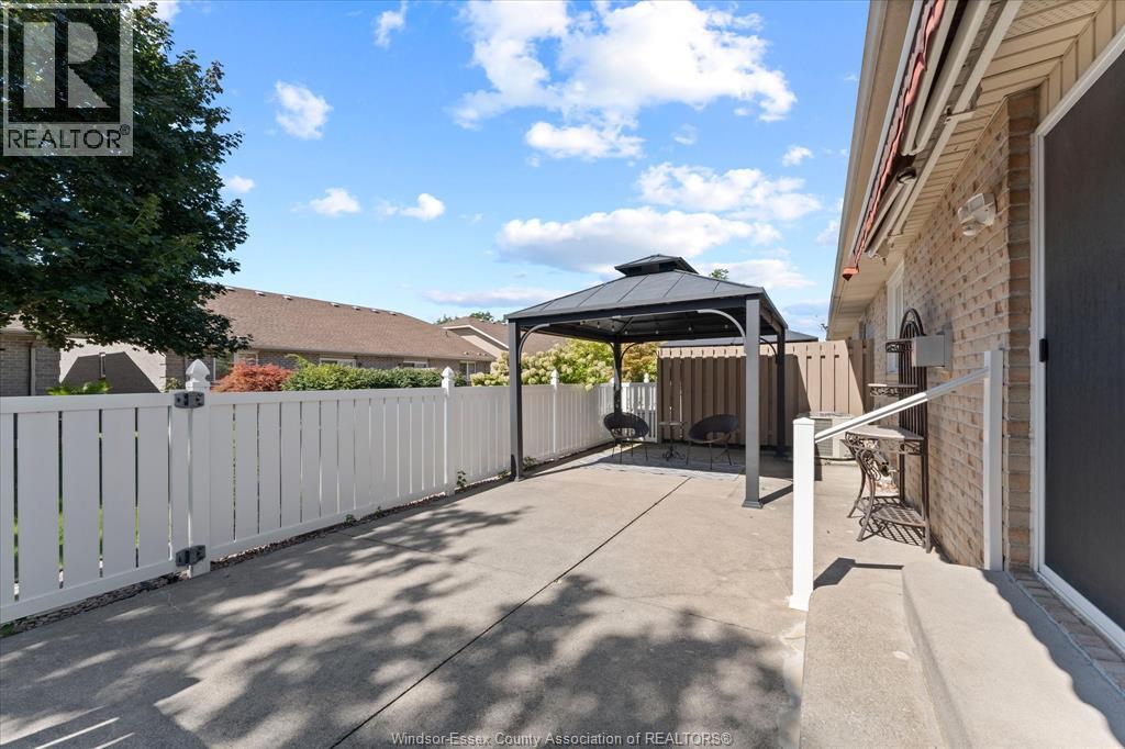1941 Blue Heron Drive, Windsor, Ontario  N8P 1P6 - Photo 34 - 26022590