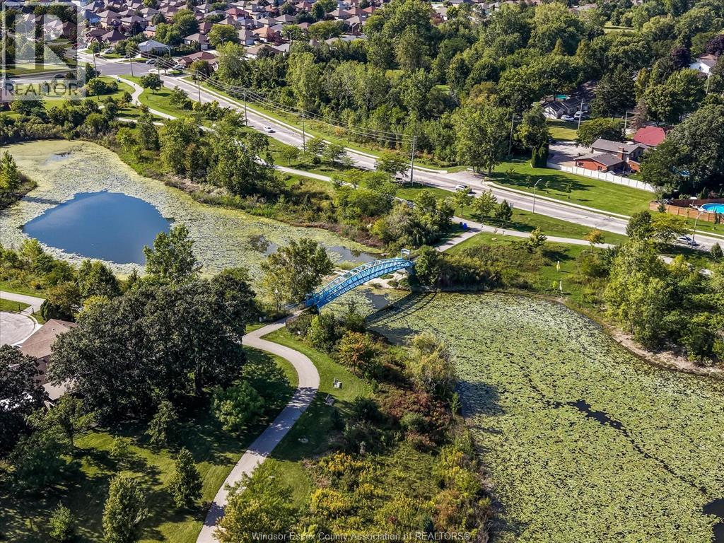 1941 Blue Heron Drive, Windsor, Ontario  N8P 1P6 - Photo 46 - 26022590