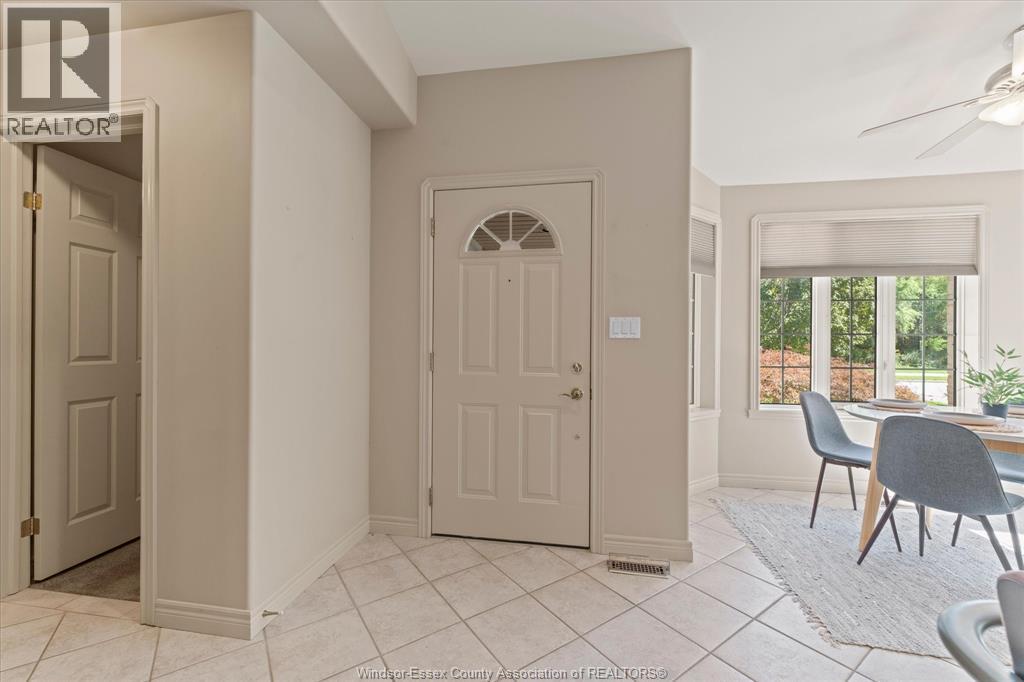1941 Blue Heron Drive, Windsor, Ontario  N8P 1P6 - Photo 6 - 26022590