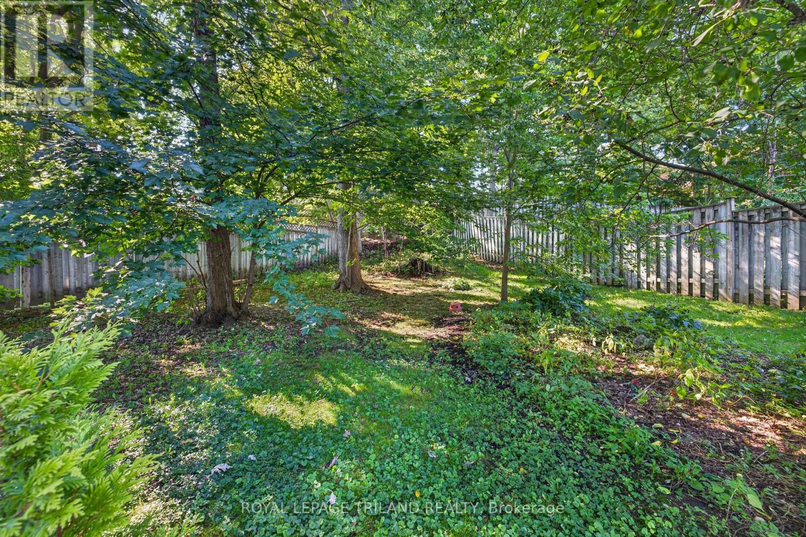 15 Carmen Crescent, London North, Ontario  N5X 2B4 - Photo 39 - X13784002