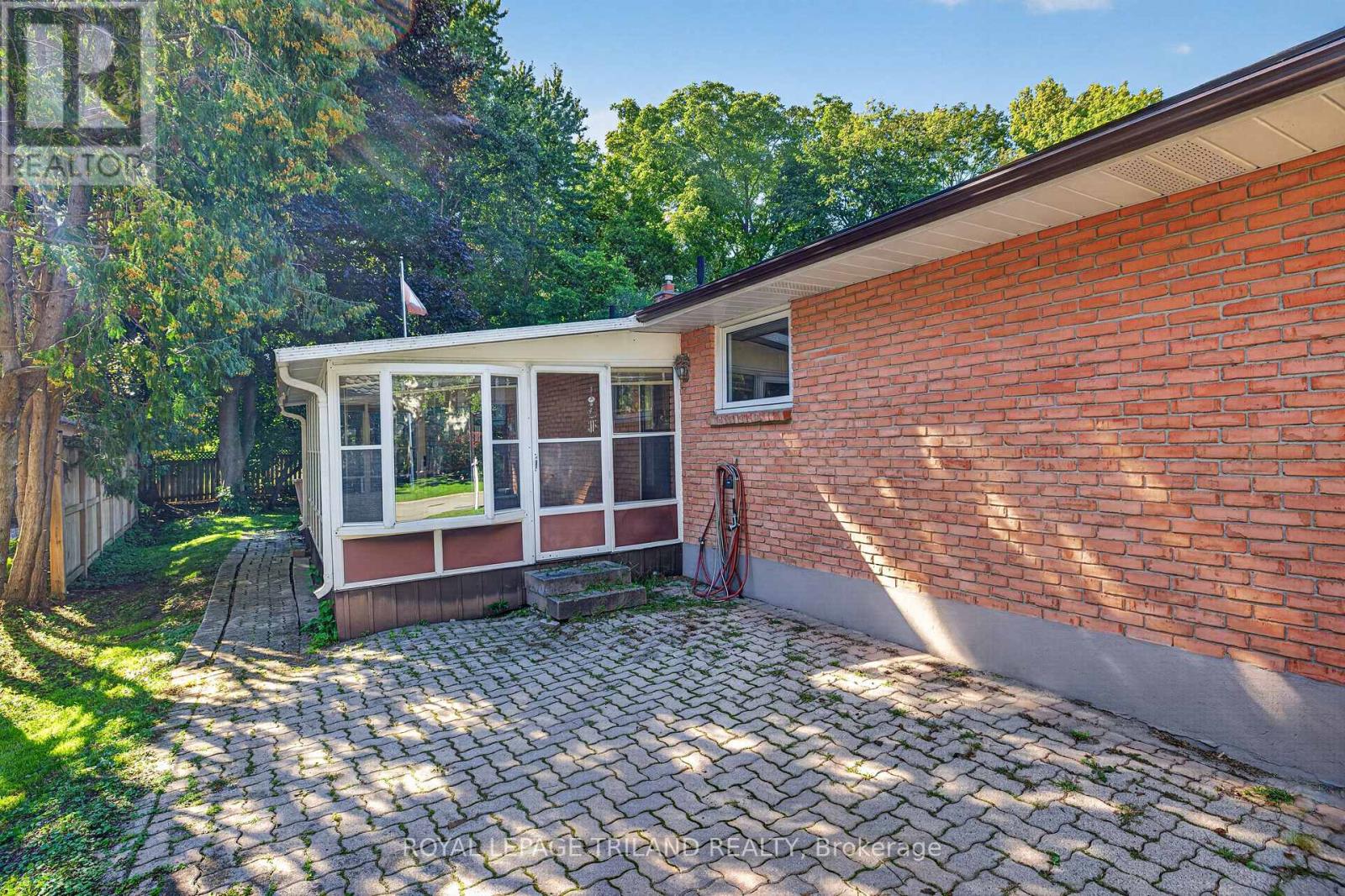 15 Carmen Crescent, London North, Ontario  N5X 2B4 - Photo 41 - X13784002