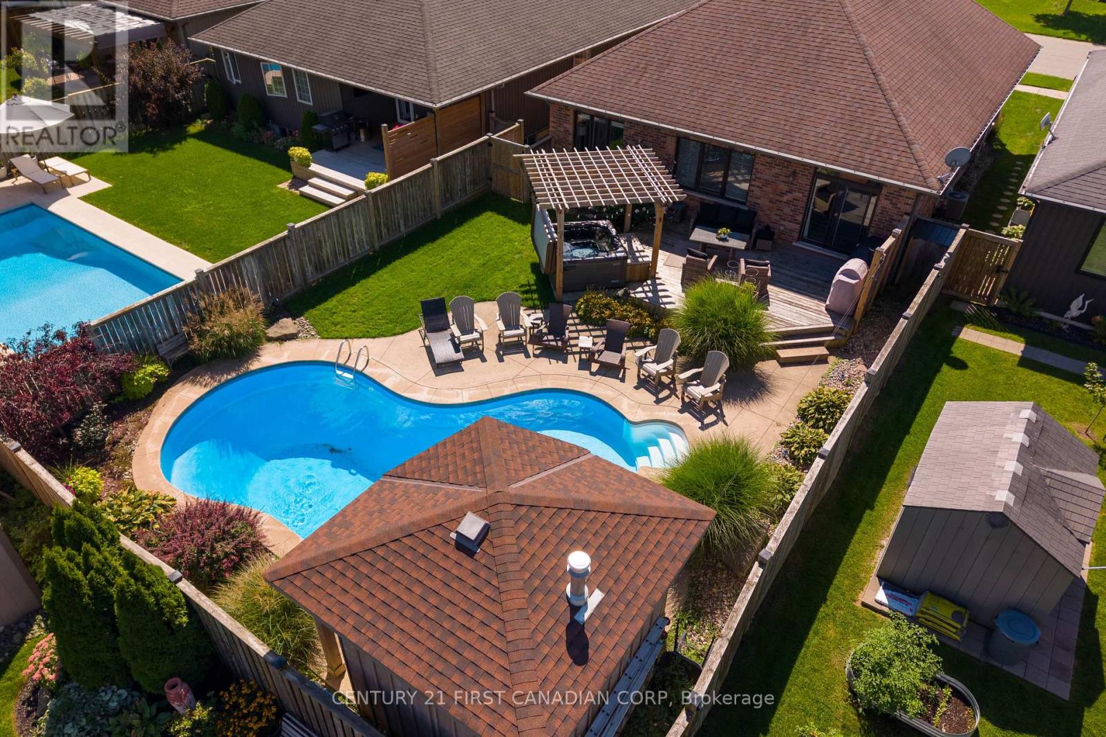 276 Walnut Street, Lucan Biddulph, Ontario  N0M 2J0 - Photo 10 - X13784028