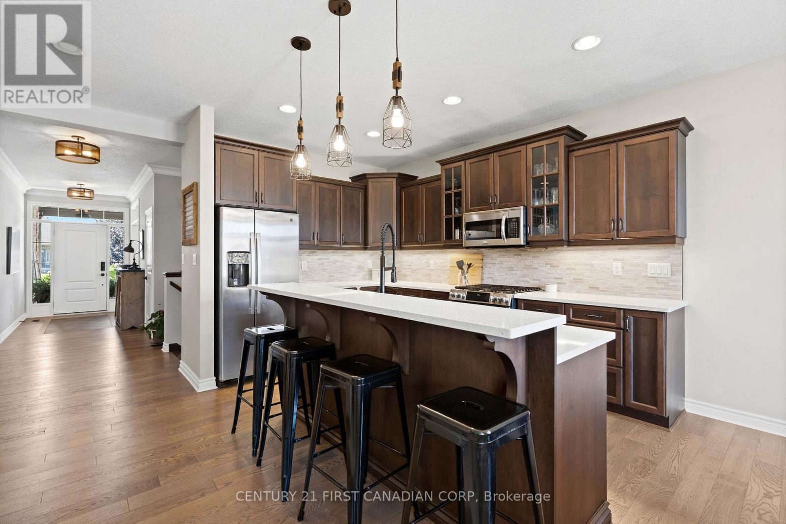 276 Walnut Street, Lucan Biddulph, Ontario  N0M 2J0 - Photo 24 - X13784028