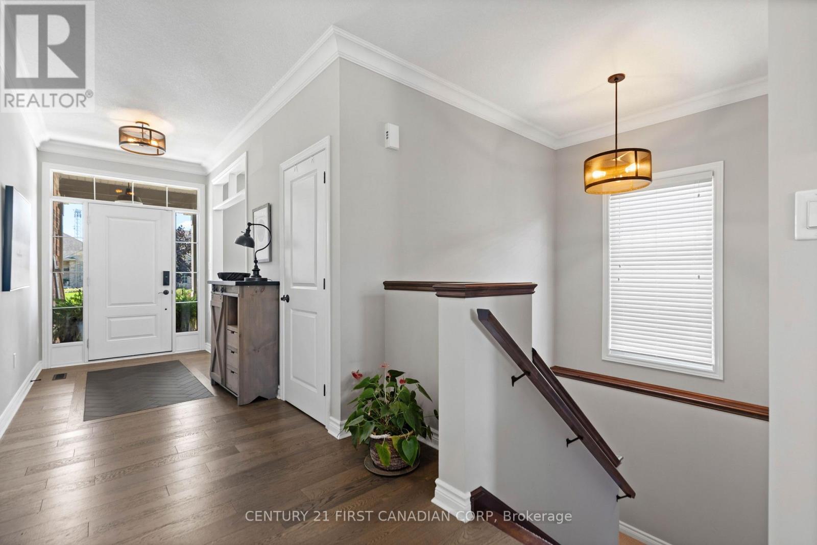 276 Walnut Street, Lucan Biddulph, Ontario  N0M 2J0 - Photo 39 - X13784028