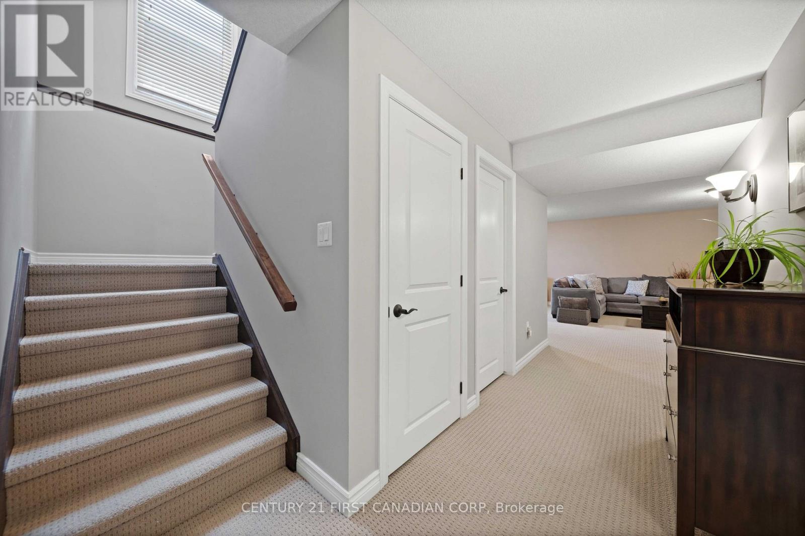 276 Walnut Street, Lucan Biddulph, Ontario  N0M 2J0 - Photo 40 - X13784028
