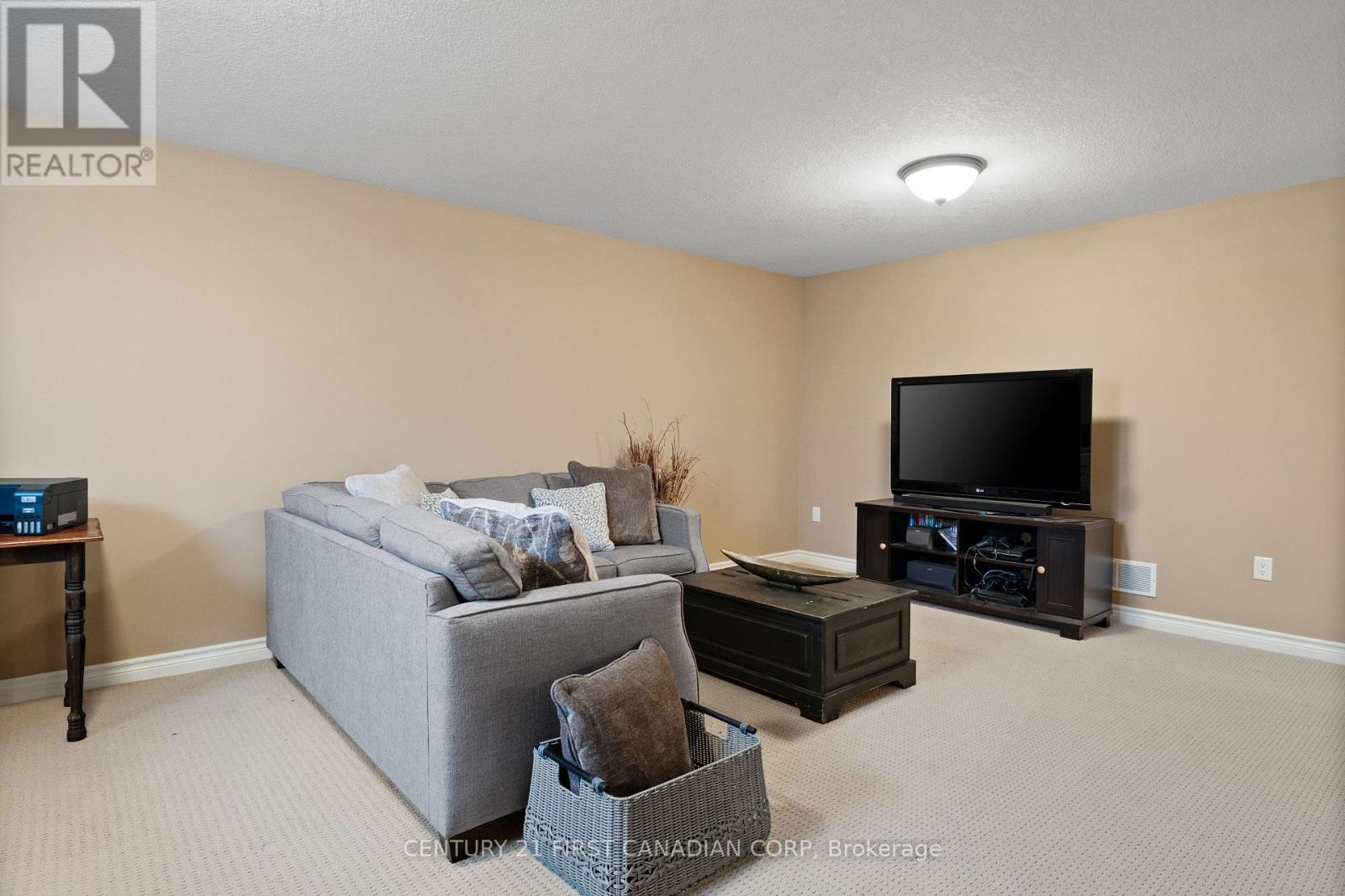 276 Walnut Street, Lucan Biddulph, Ontario  N0M 2J0 - Photo 43 - X13784028