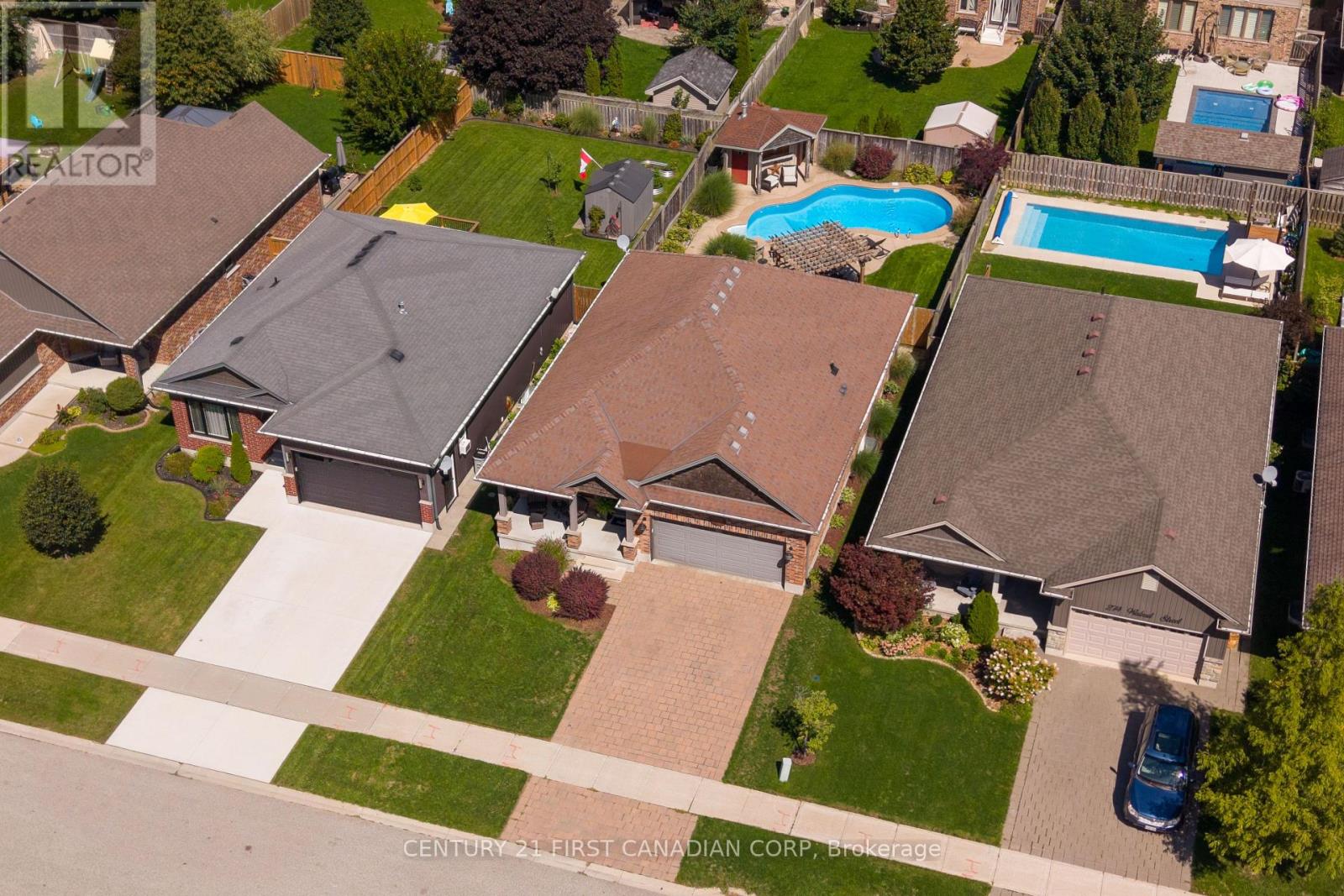 276 Walnut Street, Lucan Biddulph, Ontario  N0M 2J0 - Photo 6 - X13784028