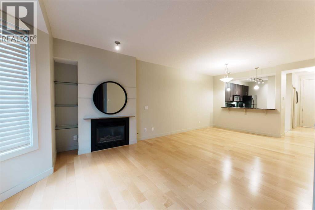 204, 830 Centre Avenue NE, Calgary, Alberta  T2E 9C3 - Photo 1 - A2343396