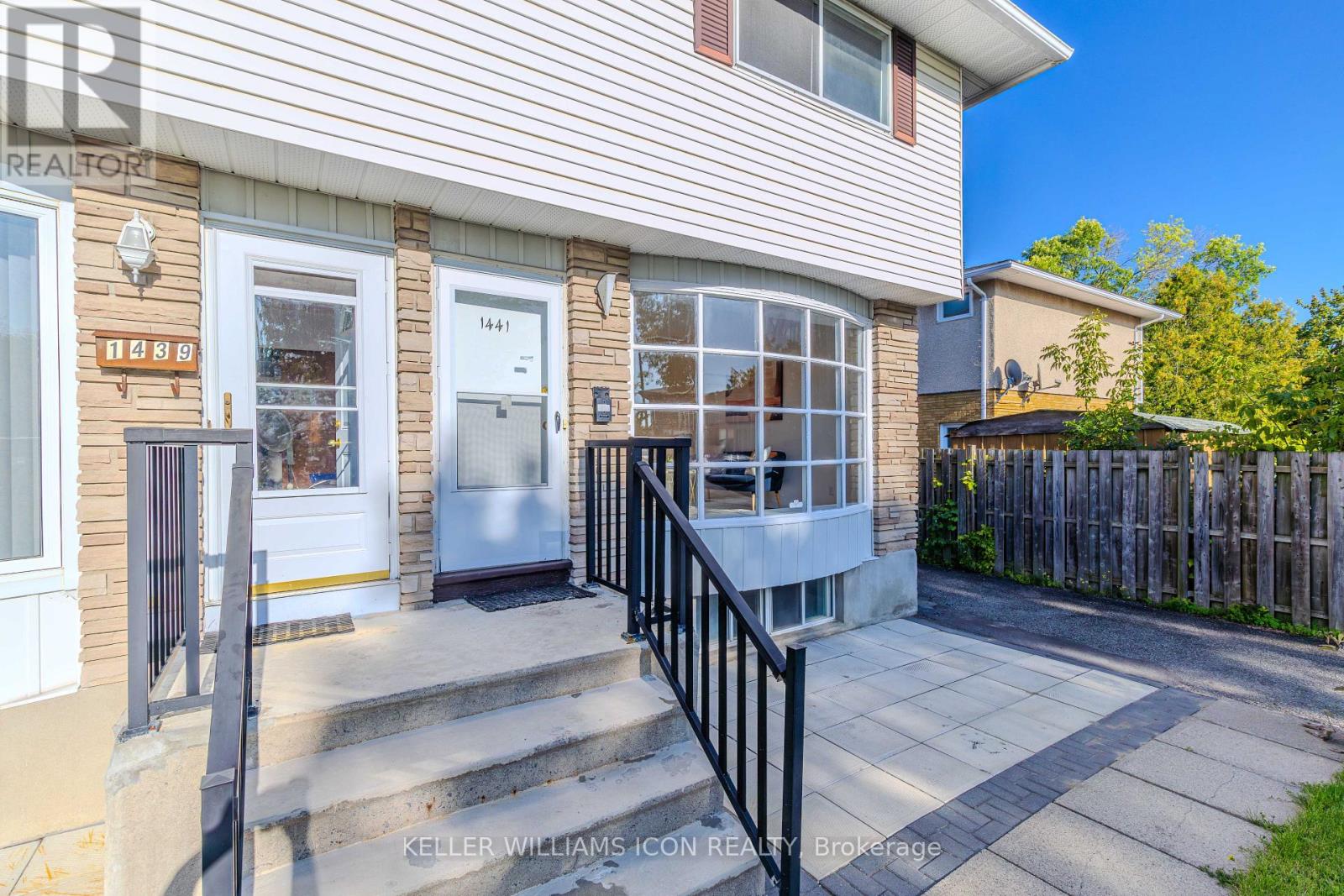 1441 Claymor Avenue, Ottawa, Ontario  K2C 1S7 - Photo 3 - X13783990