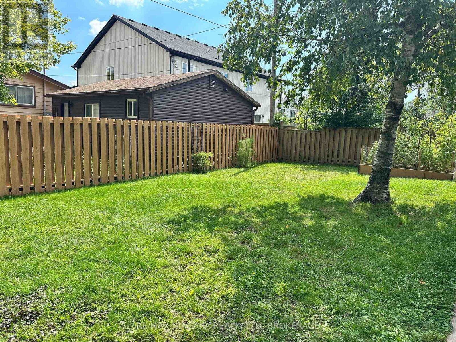 Lower - 30 Colonial Street, Welland, Ontario  L3C 5W5 - Photo 14 - X13784030