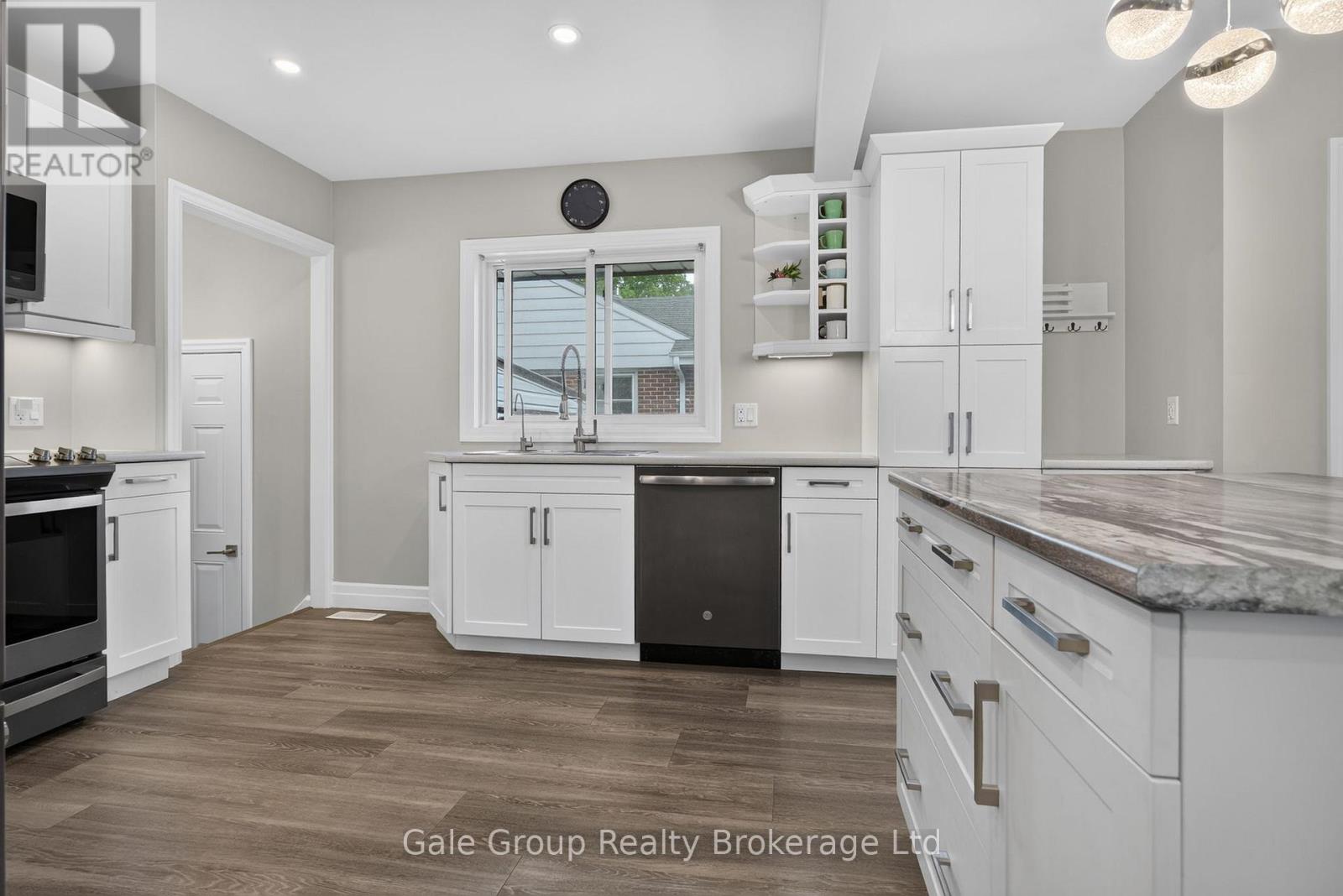 312 Leinster Street, Woodstock, Ontario  N4S 7E7 - Photo 5 - X13784060