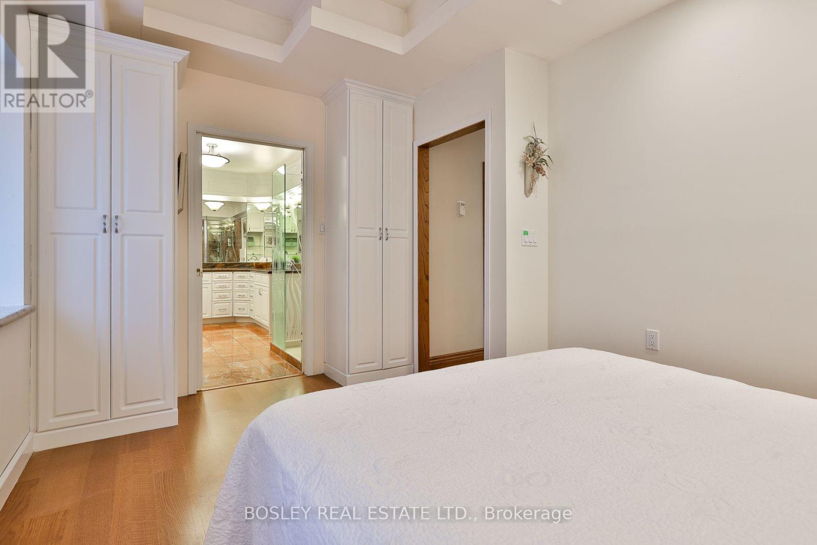 9 Cameron Crescent, Toronto, Ontario  M4G 1Z7 - Photo 22 - C13784024
