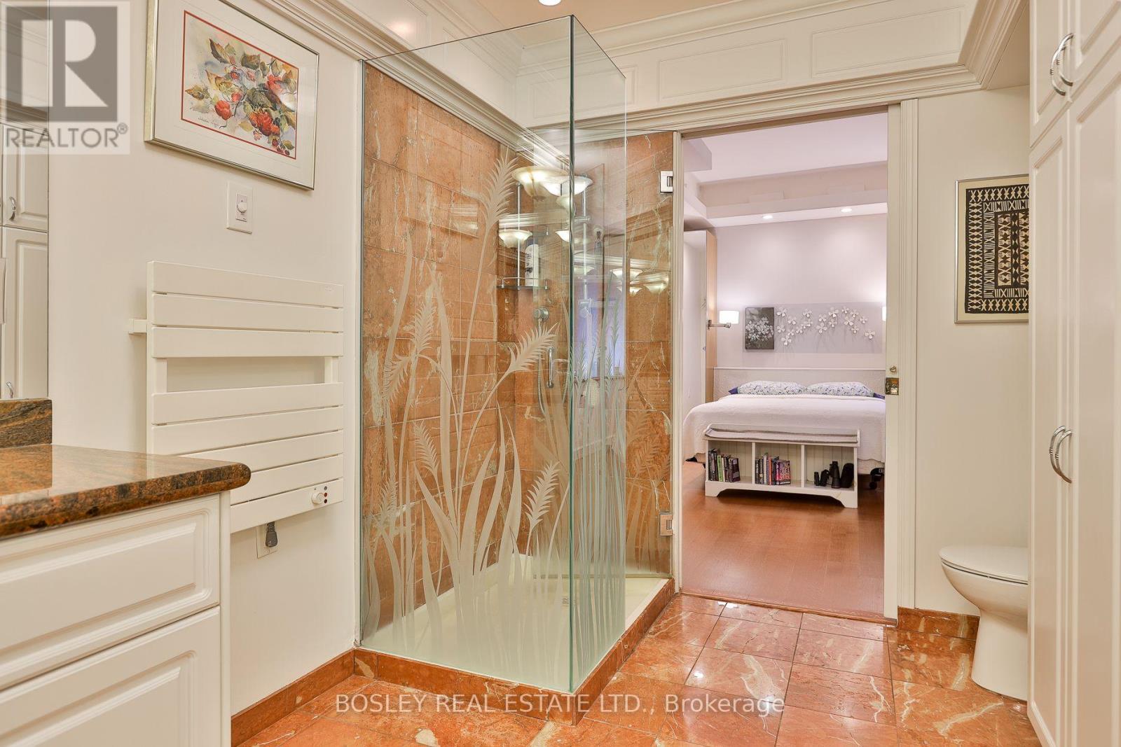 9 Cameron Crescent, Toronto, Ontario  M4G 1Z7 - Photo 26 - C13784024