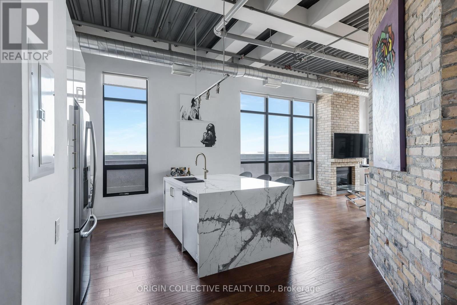 Ph2 - 736 Dundas Street E, Toronto, Ontario  M5A 2C5 - Photo 2 - C13784066