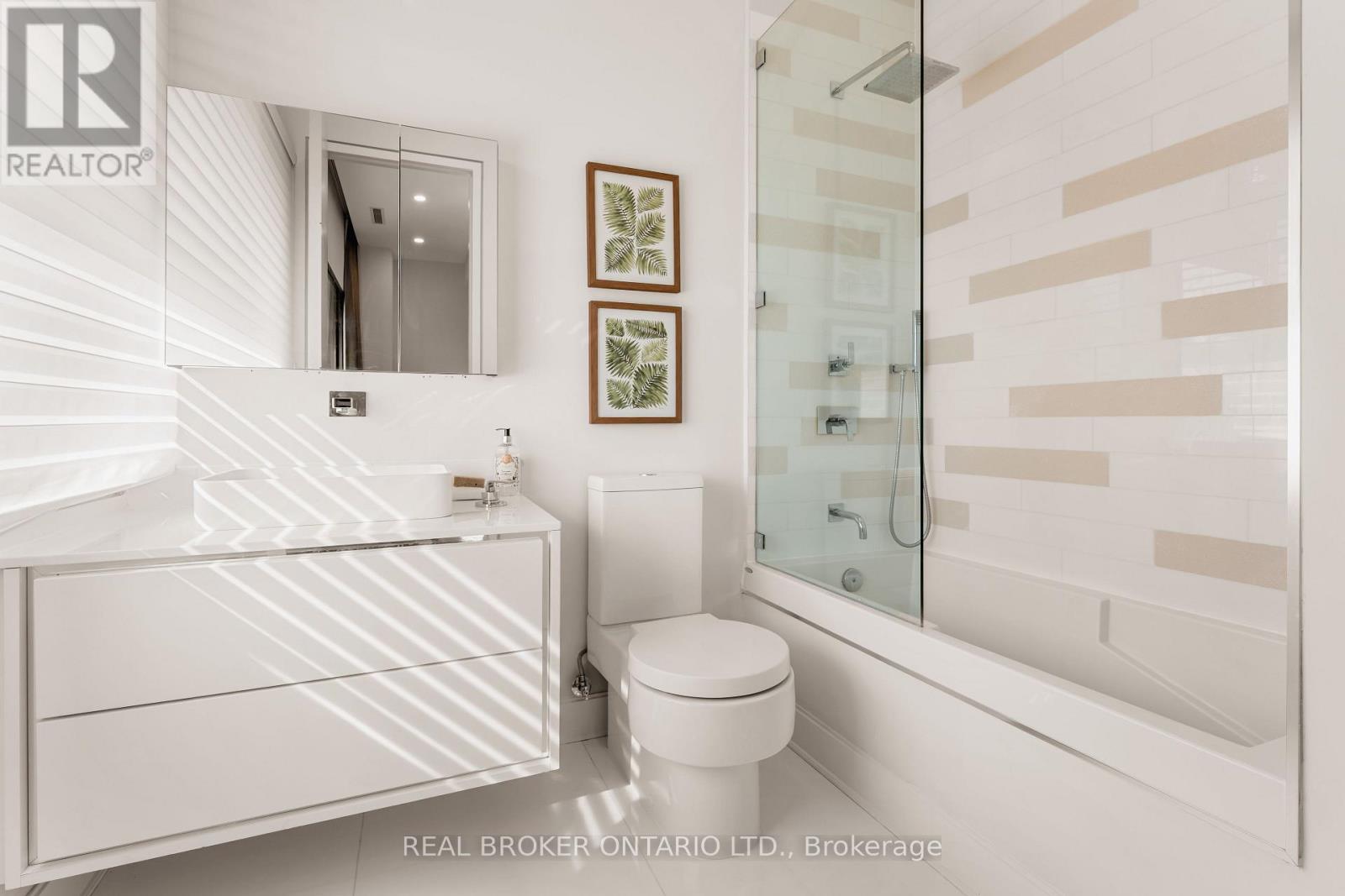 436 Glengarry Avenue, Toronto, Ontario  M5M 1E8 - Photo 25 - C13784082