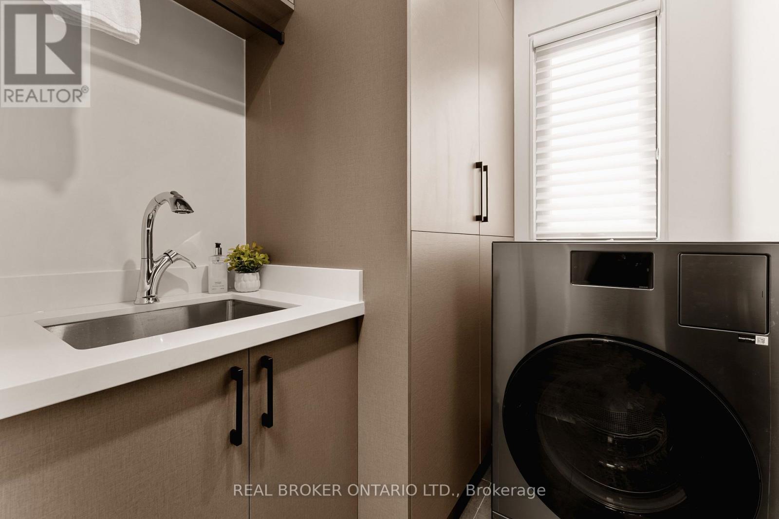436 Glengarry Avenue, Toronto, Ontario  M5M 1E8 - Photo 34 - C13784082