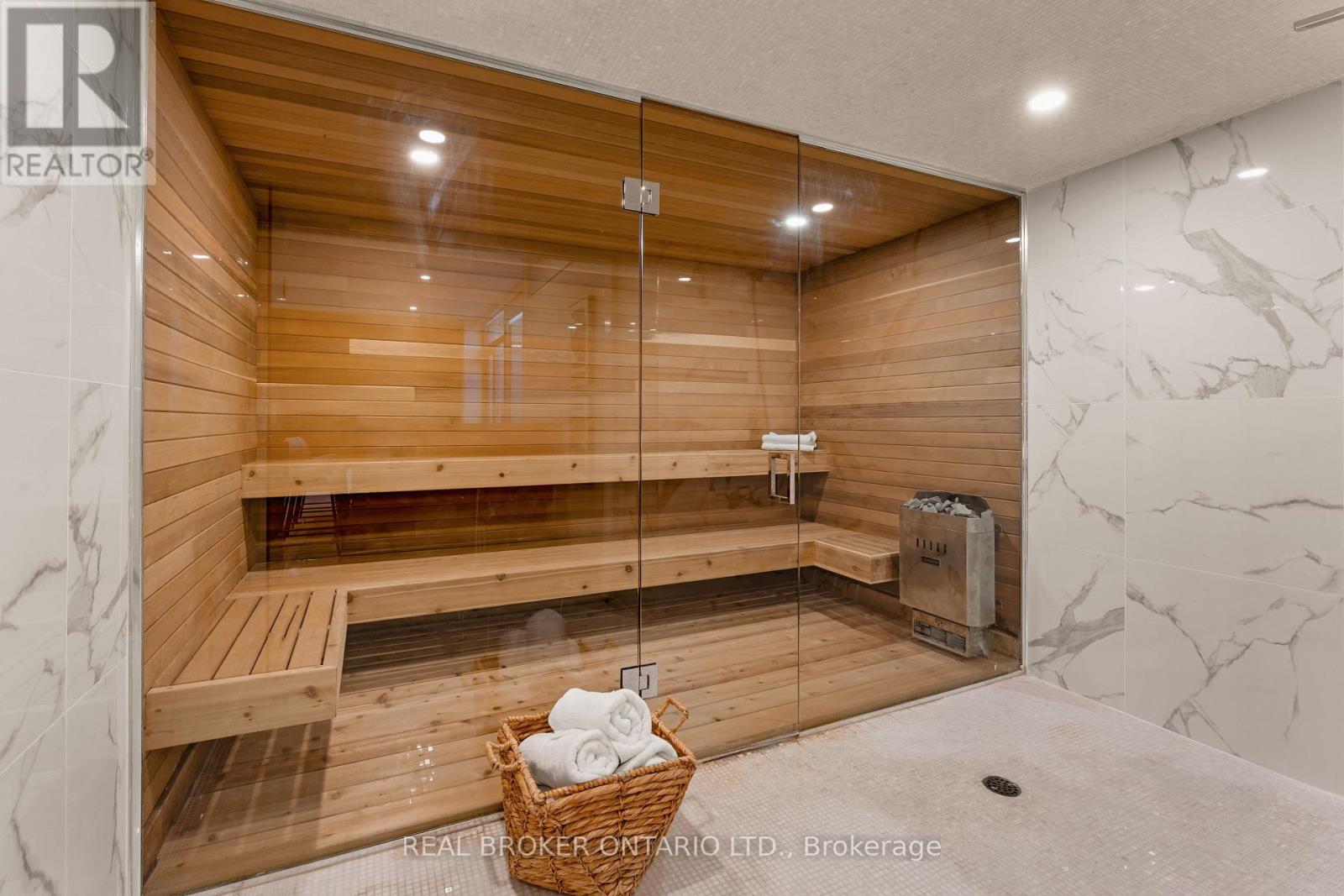 436 Glengarry Avenue, Toronto, Ontario  M5M 1E8 - Photo 40 - C13784082