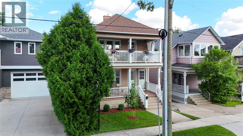 198 BROCK STREET North Sarnia Ontario Canada N7T5Z3 3