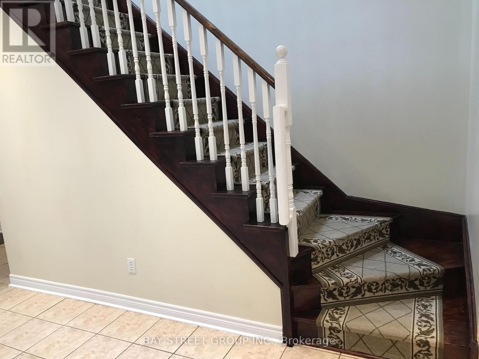 220 Yorkland Street, Richmond Hill, Ontario  L4S 1A2 - Photo 11 - N13784010