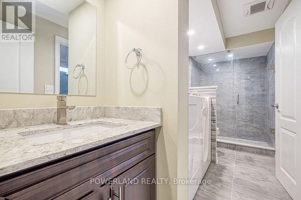 59 Walter Proctor Road, East Gwillimbury, Ontario  L9N 0P1 - Photo 24 - N13784078