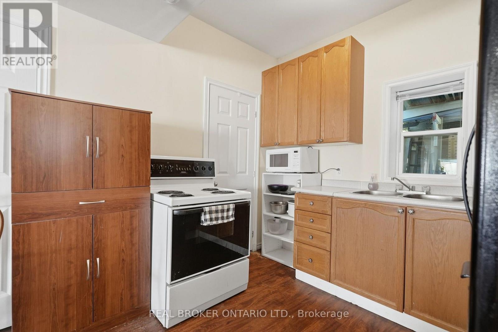 6 Temperance Street, Uxbridge, Ontario  L0E 1T0 - Photo 18 - N13784080
