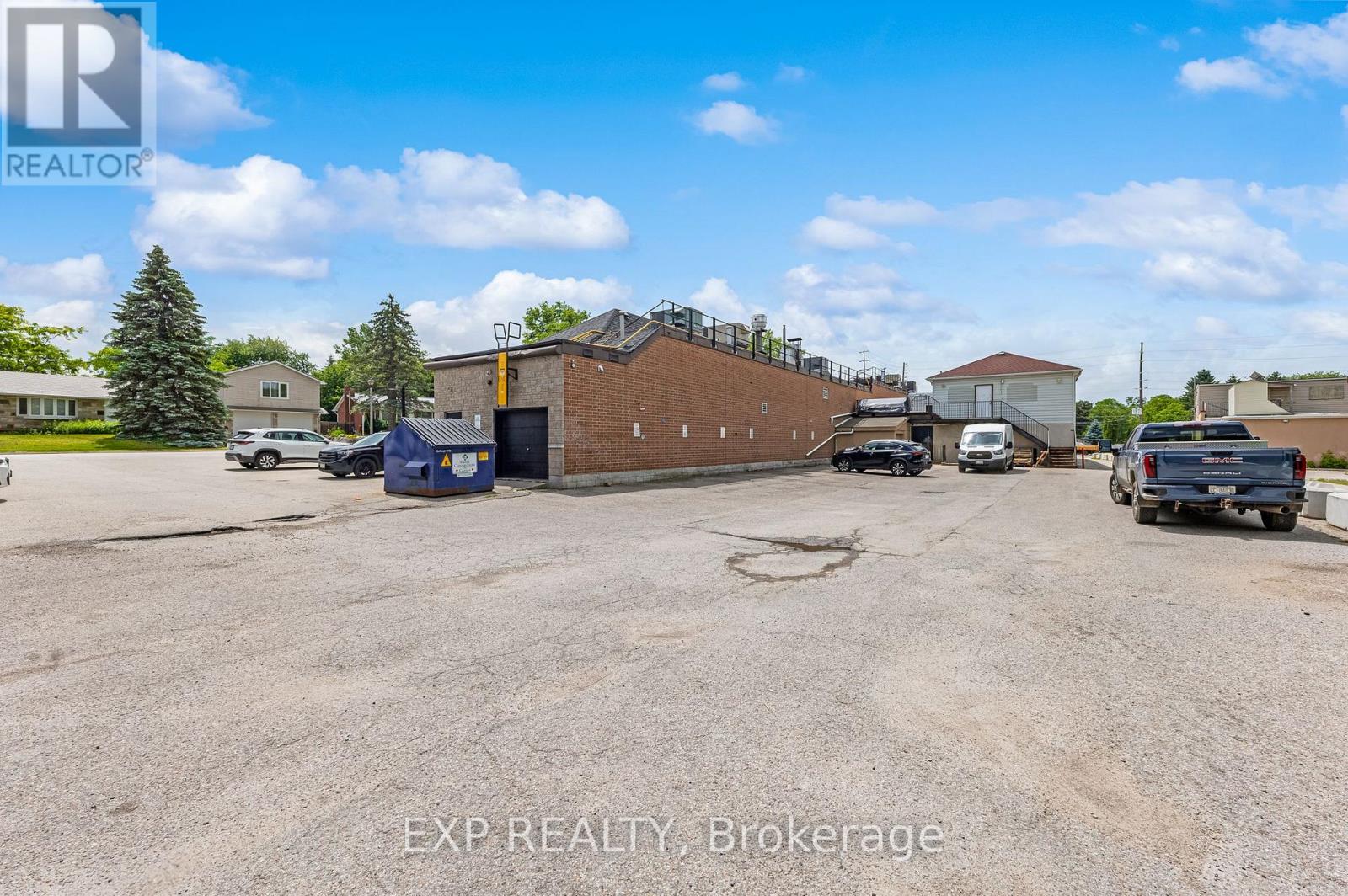 19423 Yonge Street, East Gwillimbury, Ontario L9N 1L8 - Photo 14 - N13784098