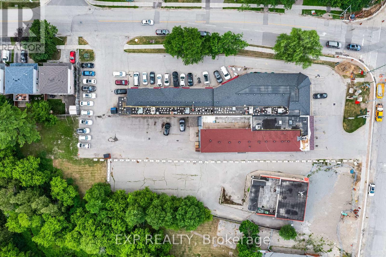 19423 Yonge Street, East Gwillimbury, Ontario L9N 1L8 - Photo 9 - N13784098
