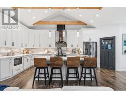 1056 XAVIER STREET, gravenhurst (morrison), Ontario