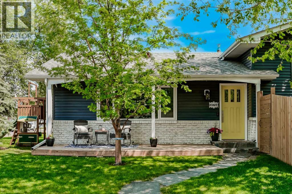 10704 Maplecrest Road SE, Calgary, Alberta  T2J 1X9 - Photo 1 - A2345181