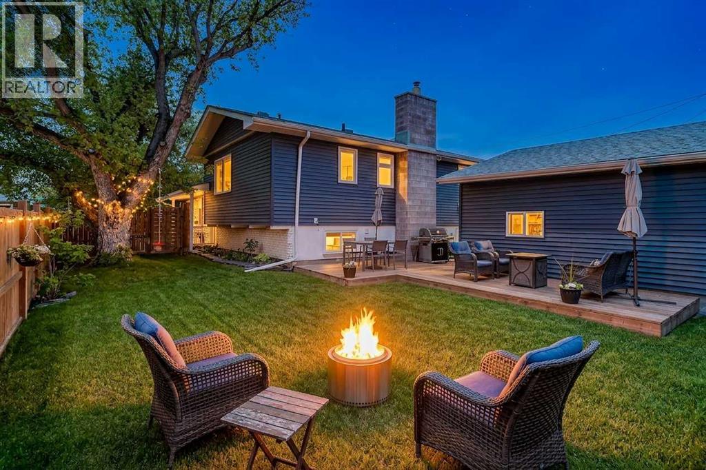 10704 Maplecrest Road SE, Calgary, Alberta  T2J 1X9 - Photo 43 - A2345181