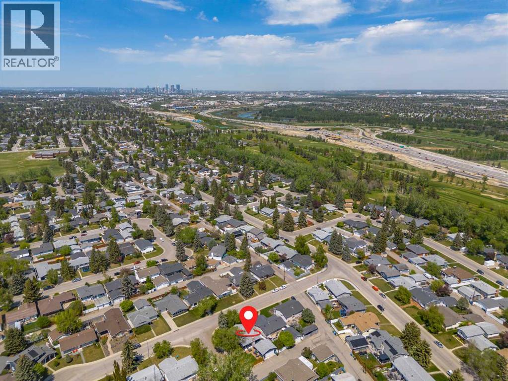 10704 Maplecrest Road SE, Calgary, Alberta  T2J 1X9 - Photo 44 - A2345181