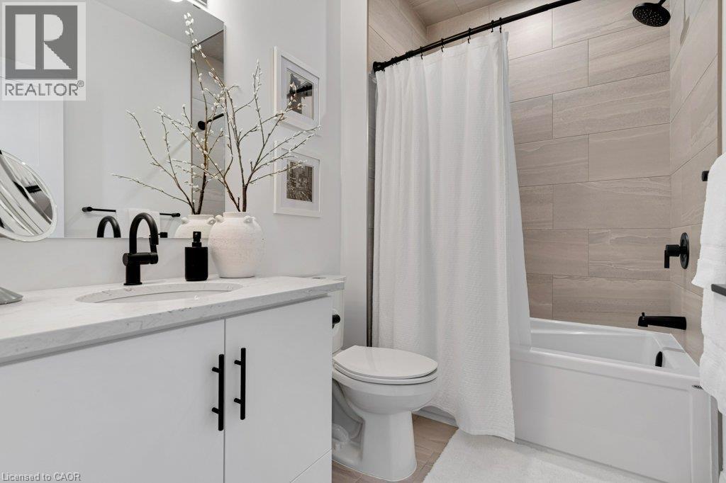 211 Ambrous Crescent, Guelph, Ontario  N1G 0G3 - Photo 33 - 40859482