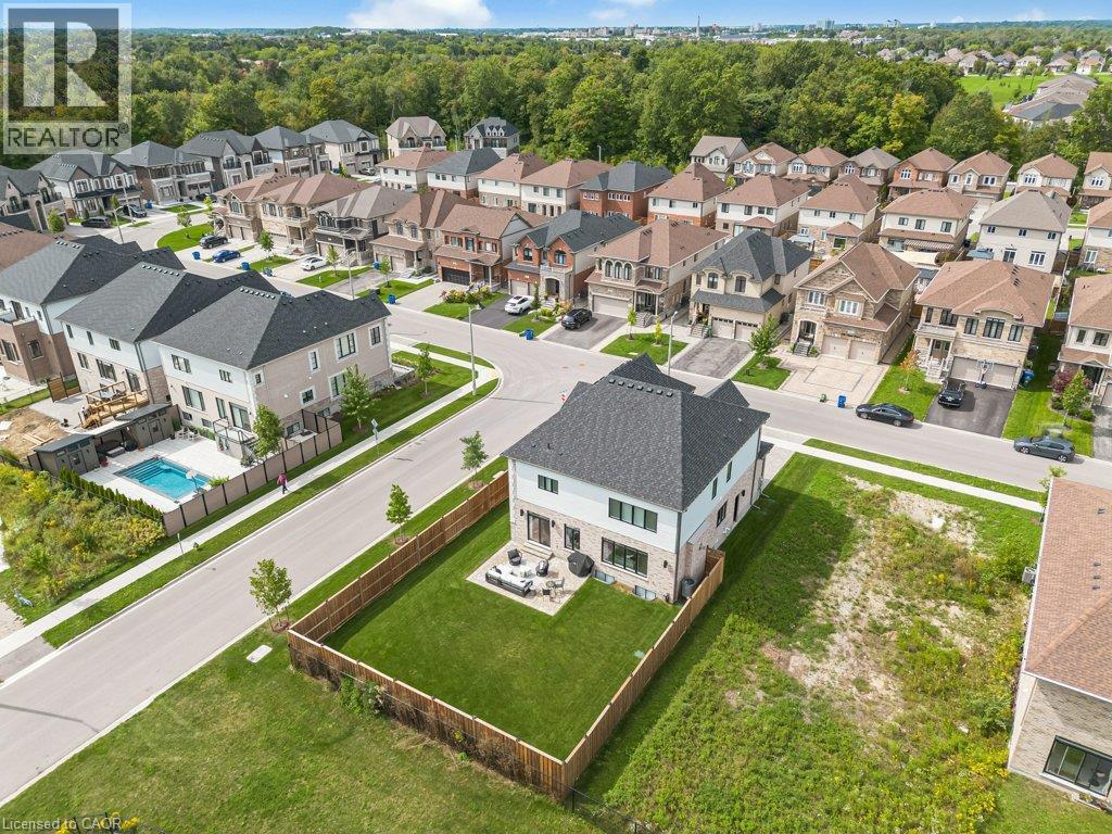 211 Ambrous Crescent, Guelph, Ontario  N1G 0G3 - Photo 46 - 40859482