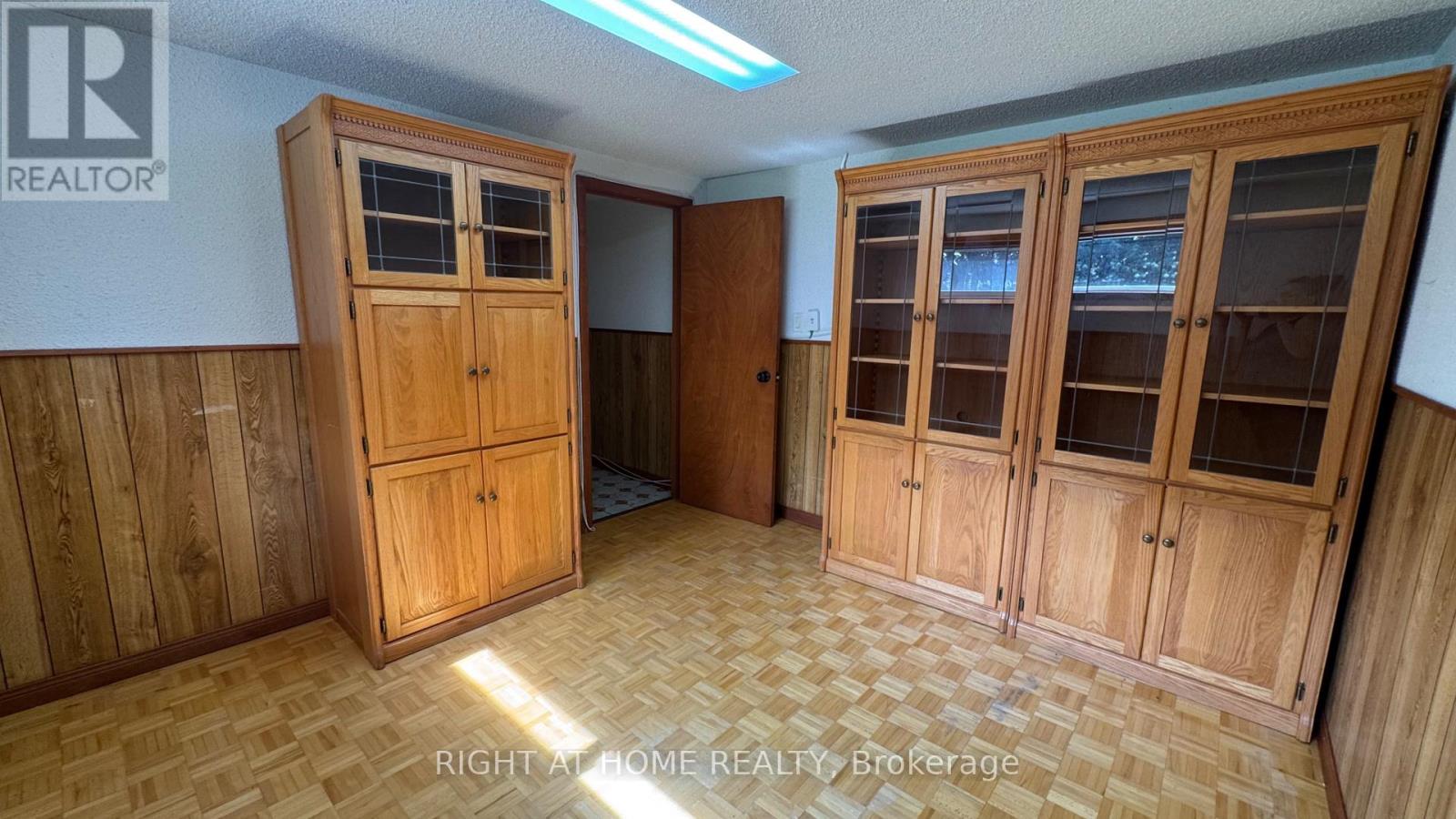 Lower Level - 31 Whitburn Crescent, Toronto, Ontario M3M 2S3 - Photo 20 - W13784022