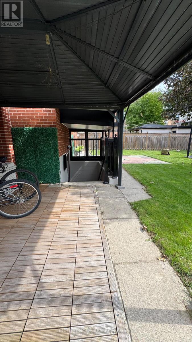 Lower Level - 31 Whitburn Crescent, Toronto, Ontario M3M 2S3 - Photo 3 - W13784022
