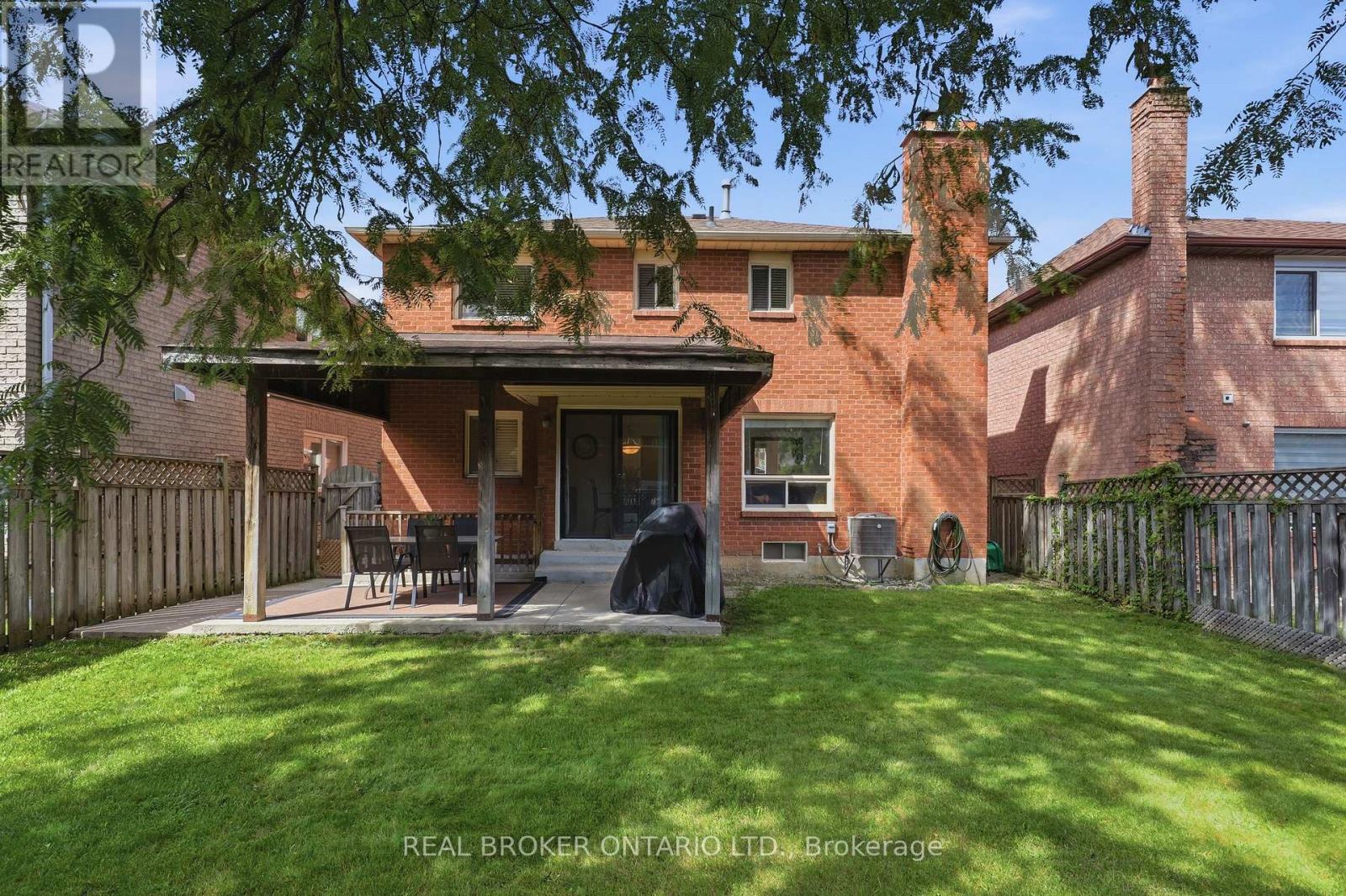 72 Appleton Trail, Brampton, Ontario  L6W 4L3 - Photo 36 - W13784044