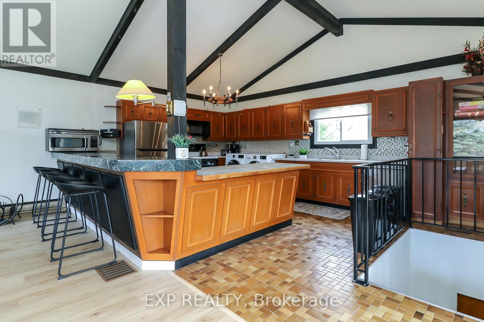 104 Kinsey Place, Blue Mountains, Ontario  L9Y 0R4 - Photo 26 - X13783988