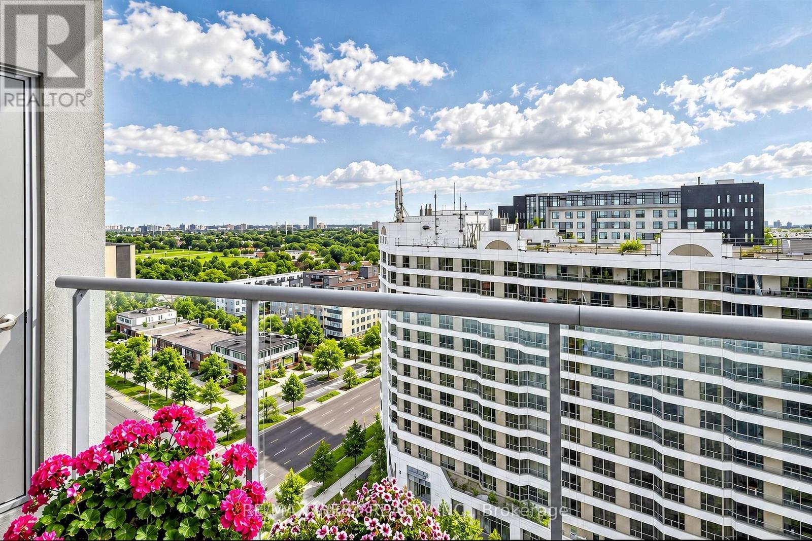 Ph 04 - 2152 Lawrence Avenue, Toronto, Ontario  M1R 3A8 - Photo 40 - E13766954