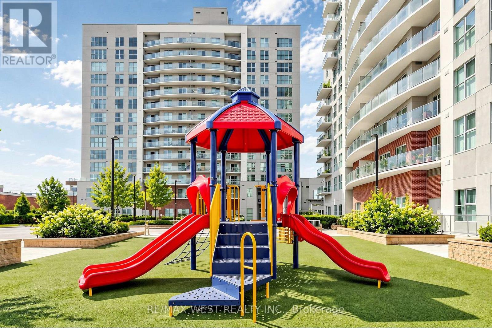 Ph 04 - 2152 Lawrence Avenue, Toronto, Ontario  M1R 3A8 - Photo 44 - E13766954