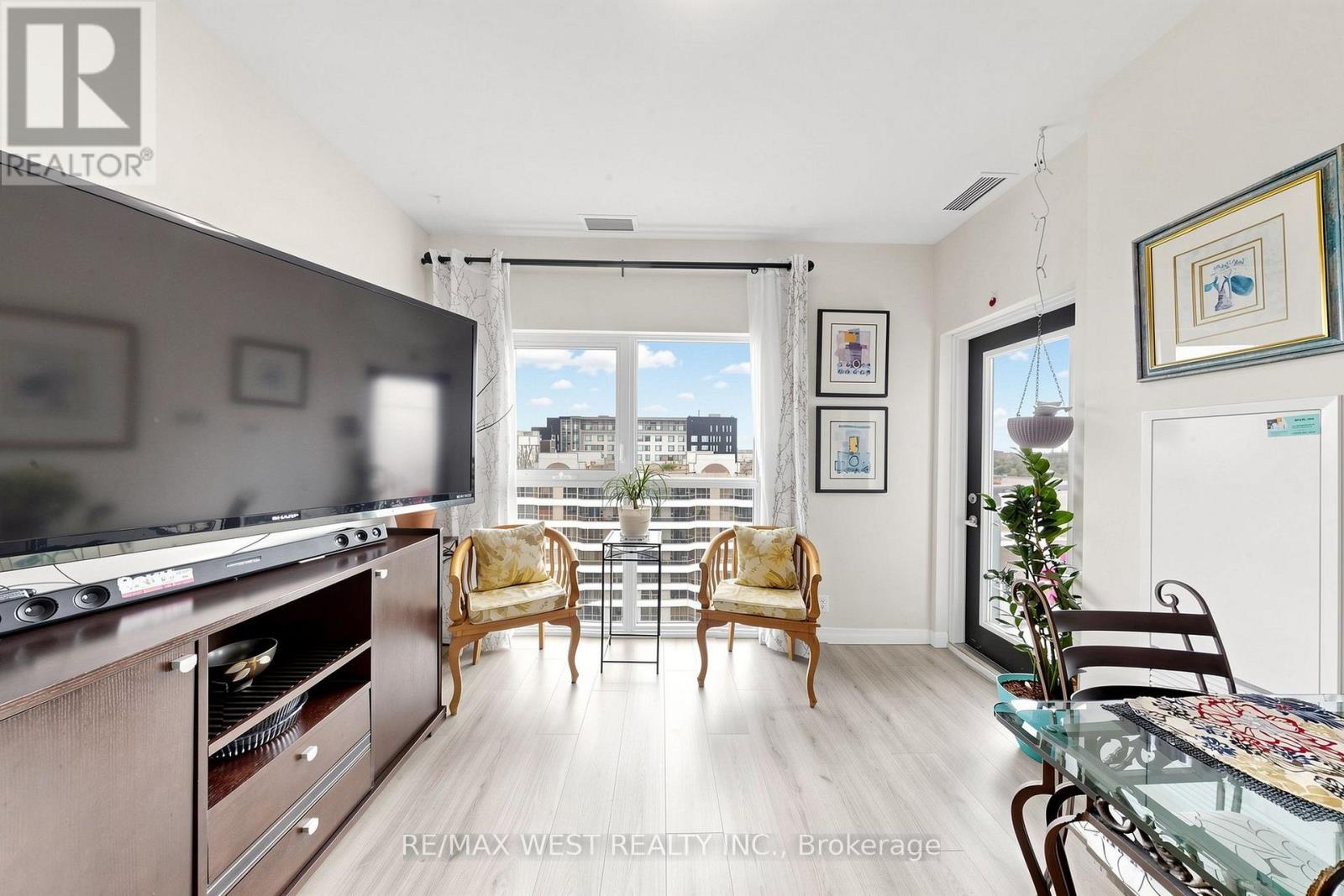 Ph 04 - 2152 Lawrence Avenue, Toronto, Ontario  M1R 3A8 - Photo 10 - E13766954