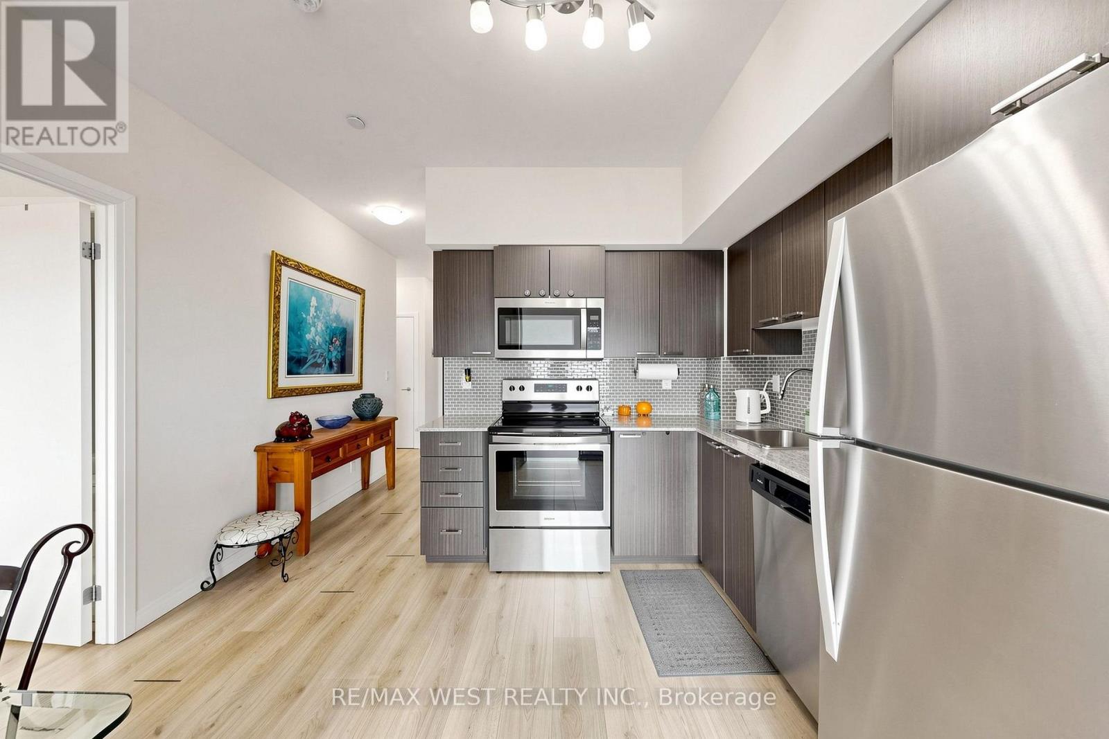 Ph 04 - 2152 Lawrence Avenue, Toronto, Ontario  M1R 3A8 - Photo 18 - E13766954