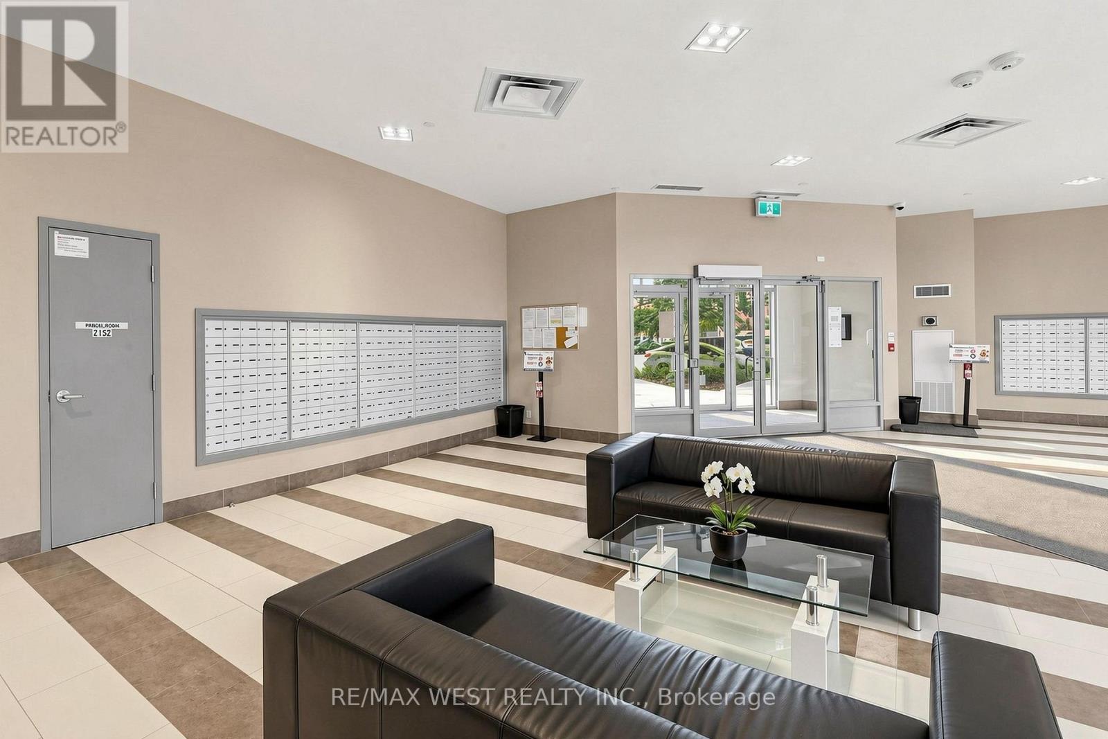 Ph 04 - 2152 Lawrence Avenue, Toronto, Ontario  M1R 3A8 - Photo 7 - E13766954