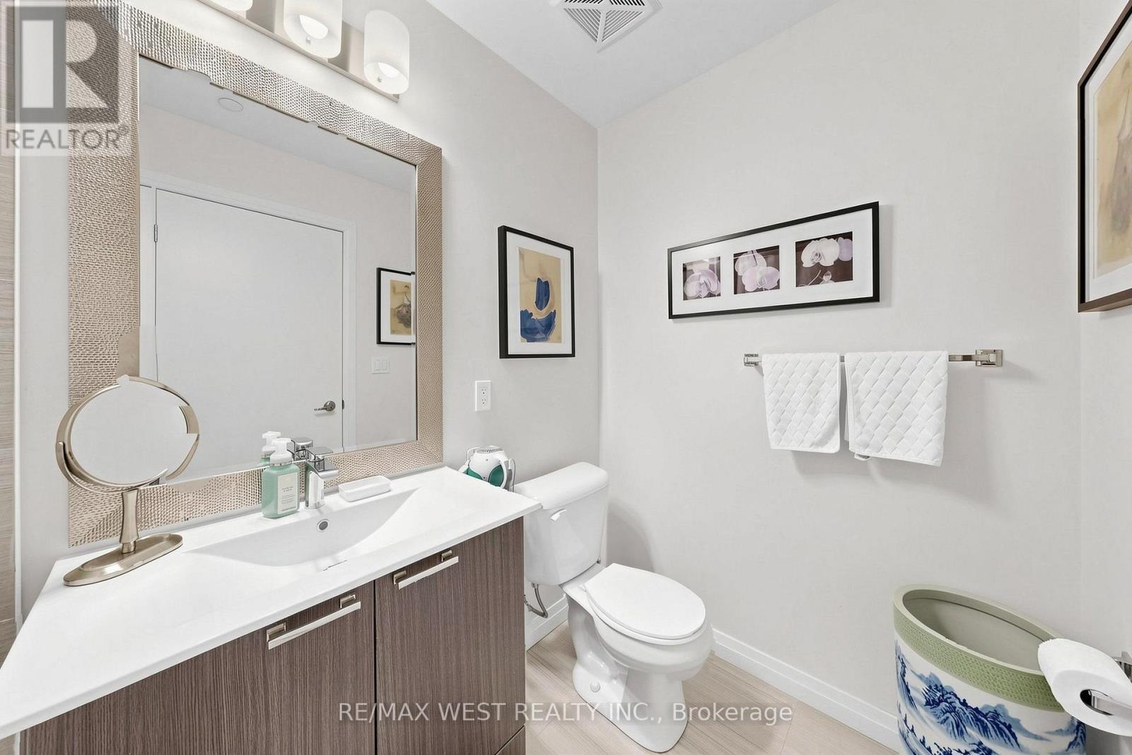 Ph 04 - 2152 Lawrence Avenue, Toronto, Ontario  M1R 3A8 - Photo 34 - E13766954