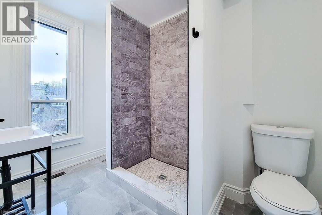 36 Erie Avenue Unit# 2 Upper, Hamilton, Ontario  L8N 2W6 - Photo 17 - 40848196