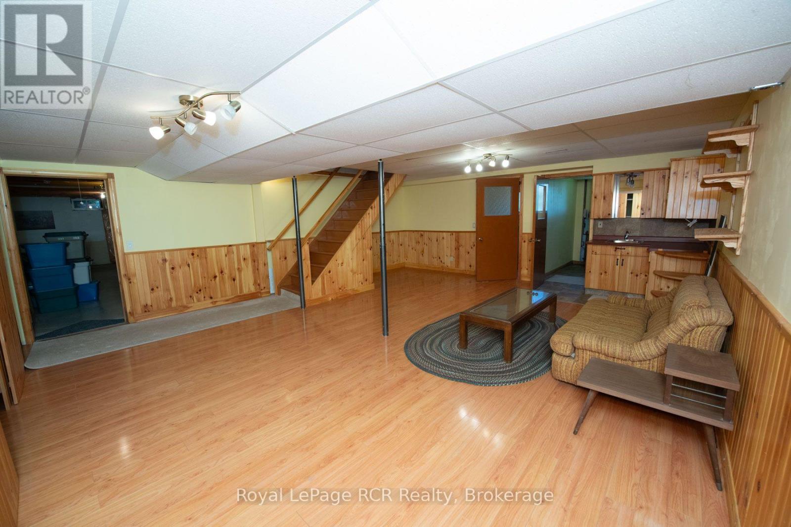 9870 Creek Road, Minto, Ontario  N0G 1M0 - Photo 49 - X13779058