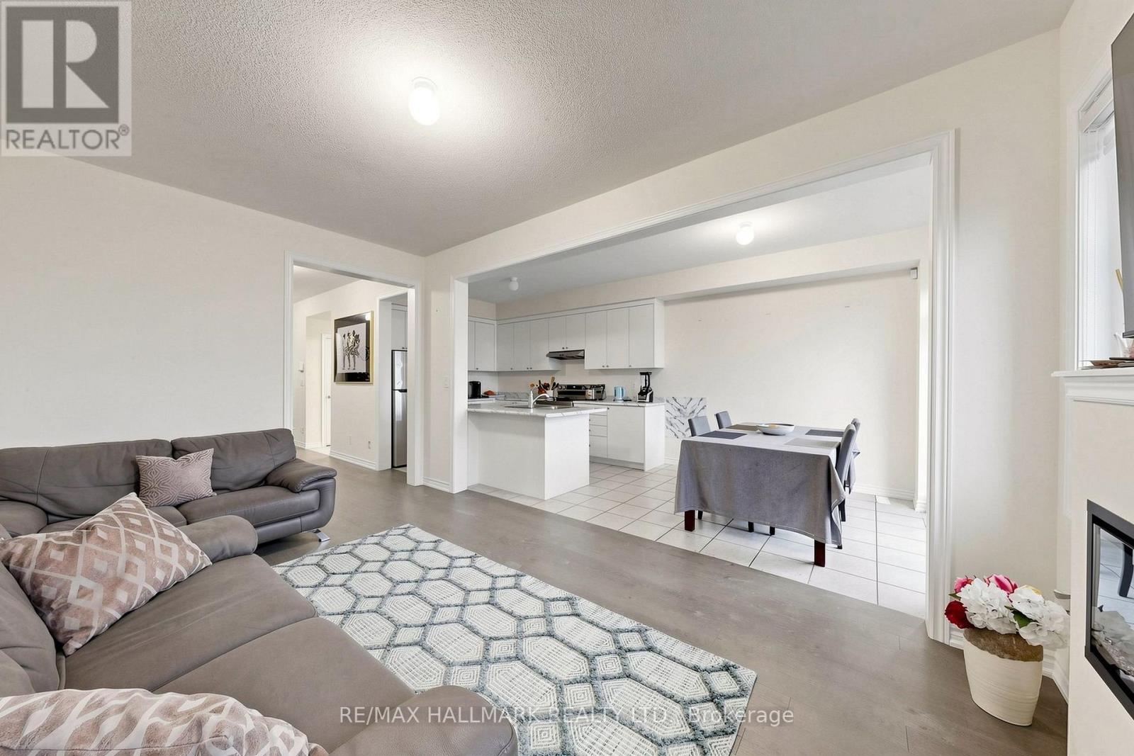 6 Peter Hogg Court, Whitby, Ontario  L1P 0N1 - Photo 10 - E13783072