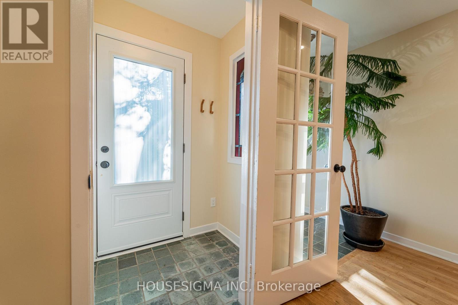 43 Sweetland Avenue, Ottawa, Ontario K1N 7T7 - Photo 5 - X13781496